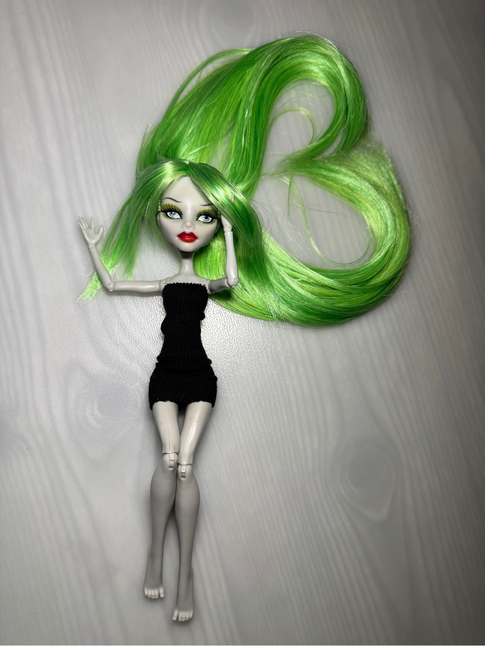Monster high Ghoulia reroot Saran custom blend
